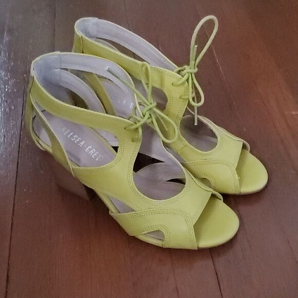 Modcloth Chelsea Crew Flip Chunky Heels - Picture 1 of 6